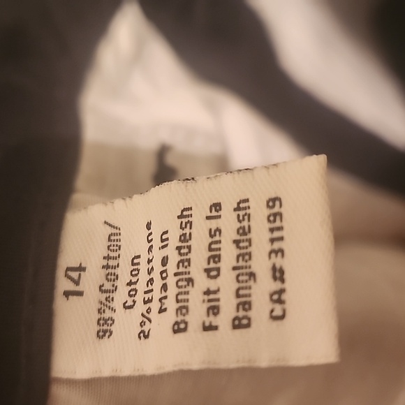 DKR & Co capri pants. - Picture 6 of 6